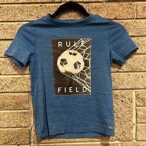Boys Soccer T-Shirt sz 6-7